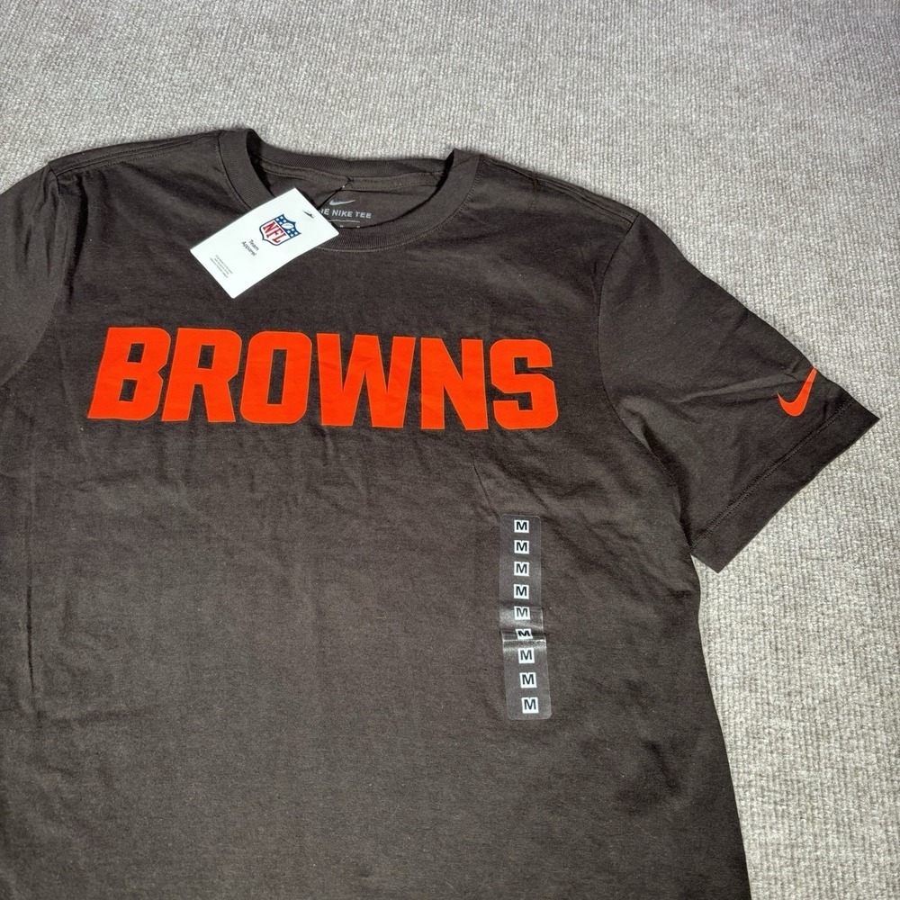 Nike Cleveland Browns T Shirt Mens M Short Sleeve Brown Logo The Nike Tee NWT